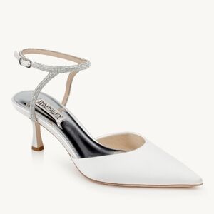 Badgley Mischka Autumn Satin Cream Pointed Toe Heels